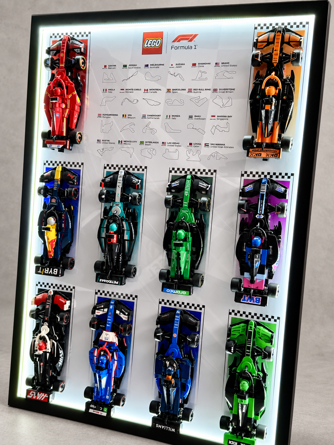Cadre LED LEGO F1 Speed Champions, variante Blanc, présentation éclairée