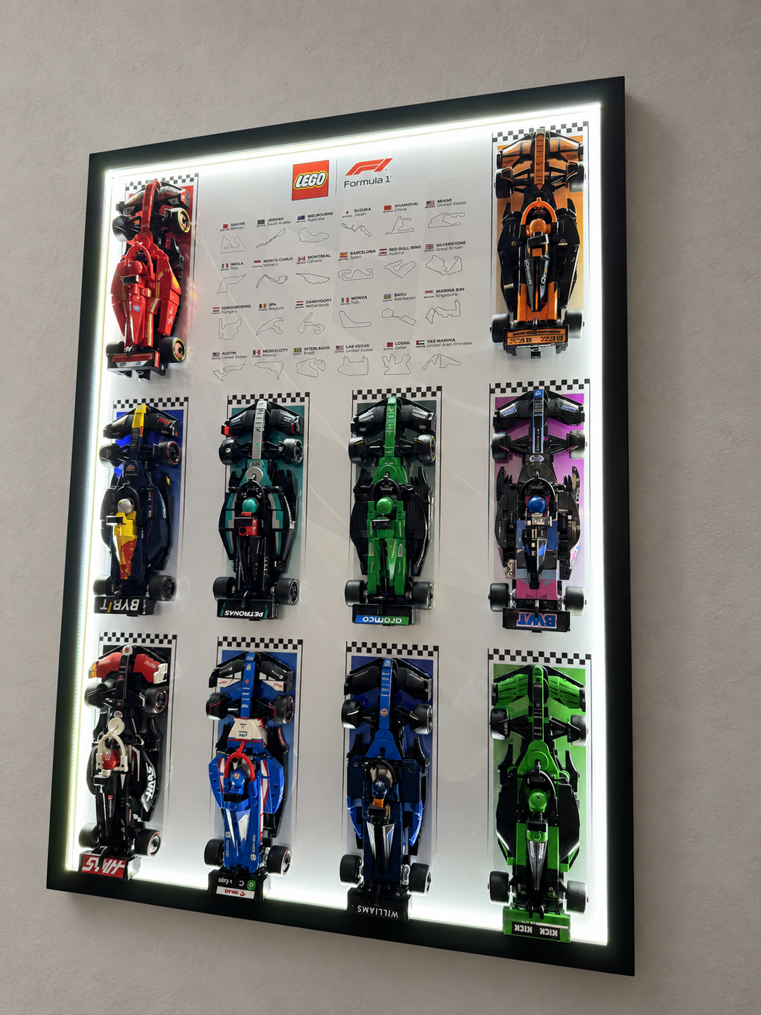 Cadre LED LEGO F1 Speed Champions, variante Blanc, présentation murale éclairée